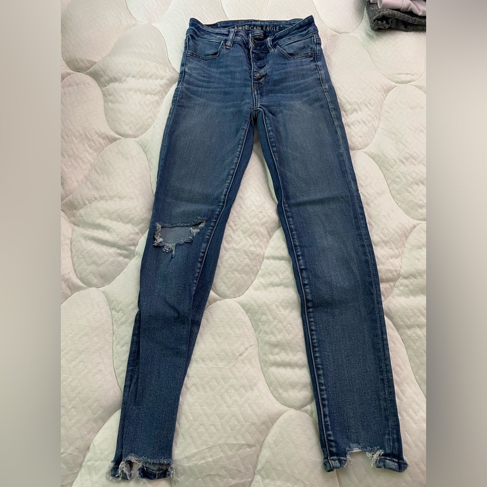 American Eagle jeans, size 0, very comfortable and stretchy